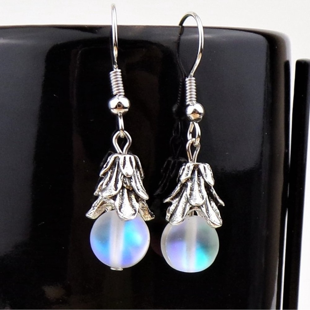 NWT matte finish mystic aura quartz bead dangle earrings crystal
